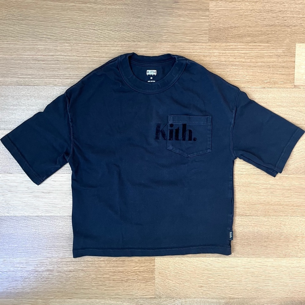 Kith Kids Logo Black Short Sleeve Pocket T-Shirt Size Medium